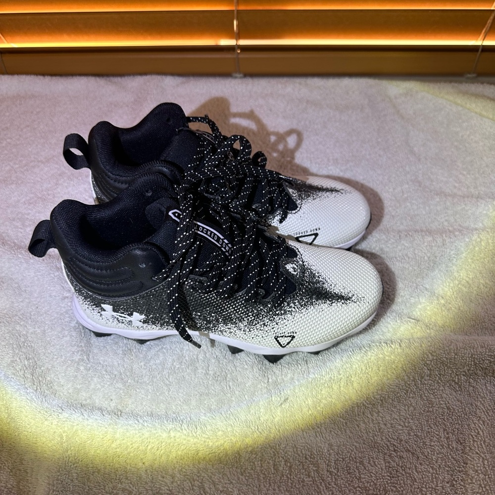 Under Armour cleats- kids